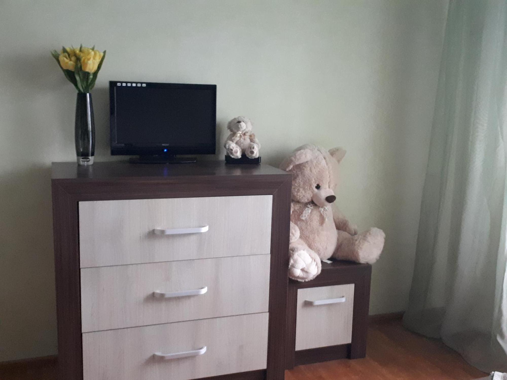Tulips - Guest Room Close To The Airport, Free Street Parking Sofia Buitenkant foto
